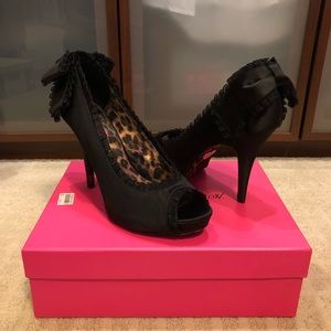 Betsey Johnson Heel
